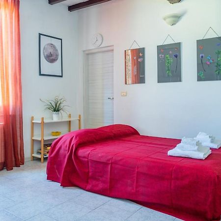 Parma Centro Torri Huge Apartment X6 المظهر الخارجي الصورة