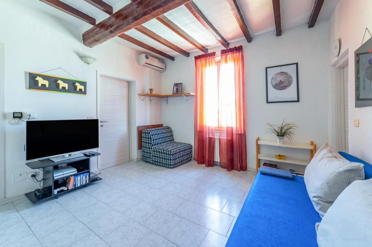 Parma Centro Torri Huge Apartment X6 المظهر الخارجي الصورة