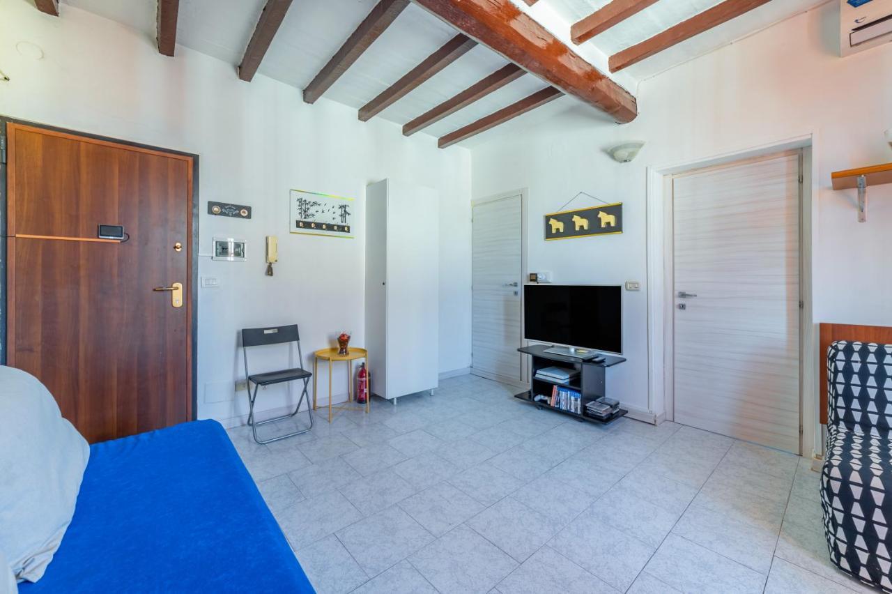 Parma Centro Torri Huge Apartment X6 المظهر الخارجي الصورة